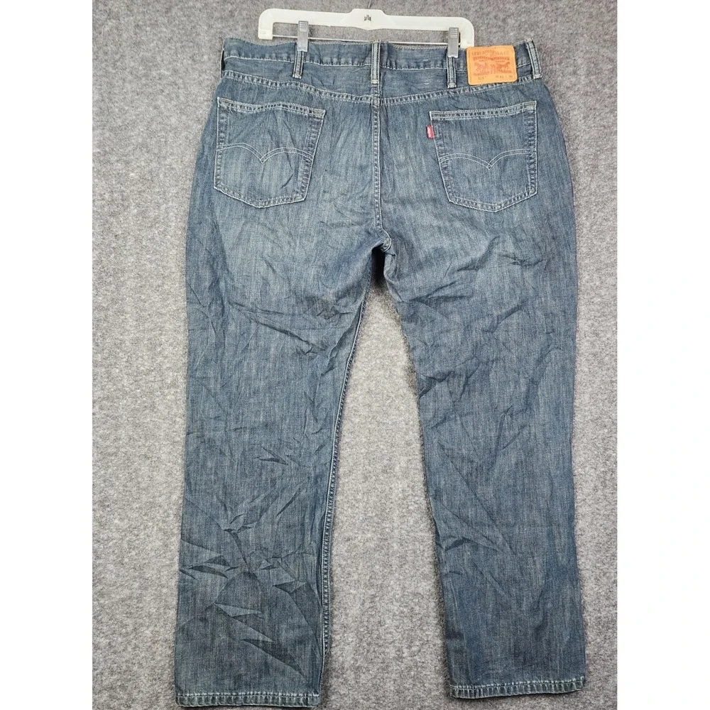 Levi's 514 Straight‎ Fit Jeans Mens 42x30 Blue Medium Wash Denim 00514-0291